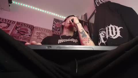 SHADOW online show from February 18, 7:35 pm