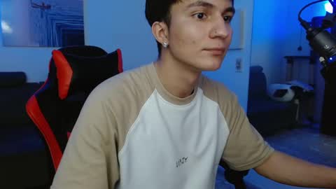 B L A K E online show from February 10, 8:20 am