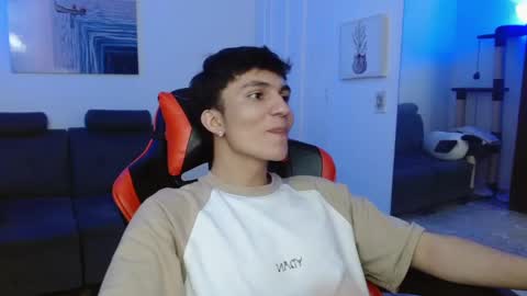 B L A K E online show from February 10, 5:14 am