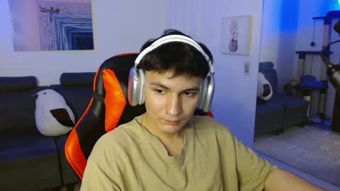 B L A K E online show from February 15, 9:38 am