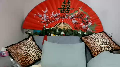 KHALEESI online show from July 11, 9:51 pm