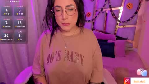 Angie  Independent model online show from October 25, 8:35 am