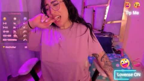 Angie  Independent model online show from November 21, 8:12 am