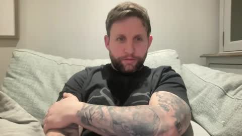 Snapshot of _british_hung_ chatting on February 13, 12:54 pm UK BigThick Cock online show from February 13, 12:54 pm