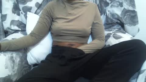 _bunny_b online show from February 25, 6:01 pm