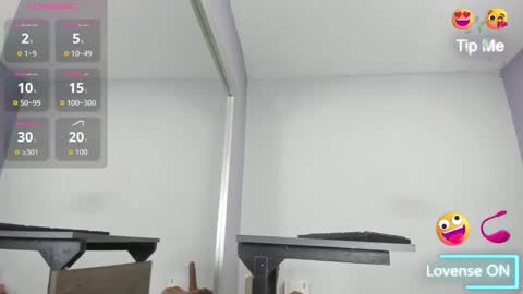  candy jade  online show from December 3, 11:55 am