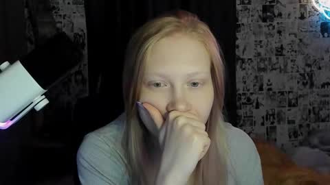 Merlizz online show from December 4, 2:55 am