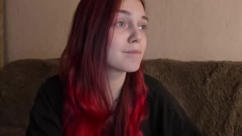 Caroline online show from November 29, 10:23 am