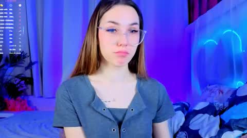 Cindy . online show from November 21, 6:11 am