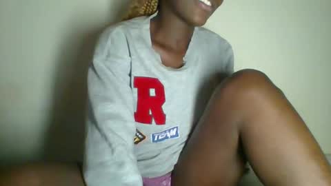 clara online show from February 22, 1:35 pm