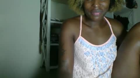 clara online show from March 13, 9:23 am