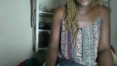 clara online show from May 3, 10:54 am