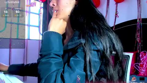 _cleo_hott online show from February 9, 12:52 pm