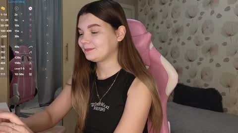 Snapshot of _cute_ice chatting on January 23, 4:30 am _cute_ice online show from January 23, 4:30 am