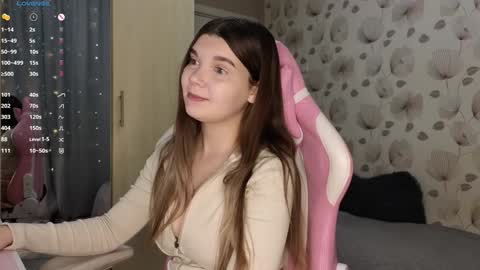 Snapshot of _cute_ice chatting on February 1, 4:56 am _cute_ice online show from February 1, 4:56 am