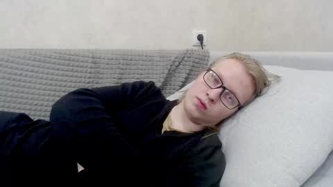 Tony online show from December 15, 3:30 pm