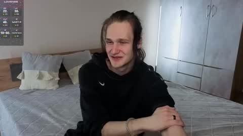 _dream_boys_ online show from November 17, 10:34 pm