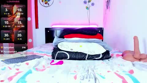 _dulcefuego online show from September 28, 2:26 pm