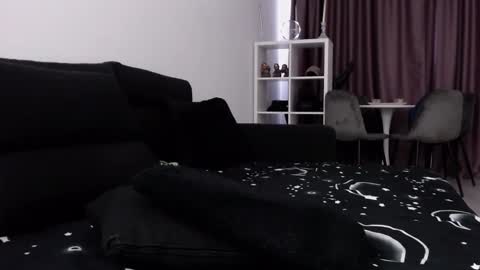 Dylan online show from February 25, 12:16 pm