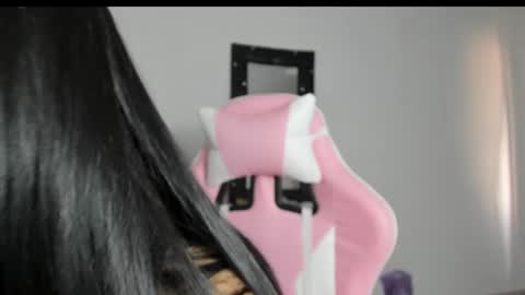 _elektrah online show from December 3, 9:50 pm