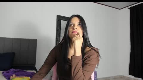 _elektrah online show from December 3, 2:09 am