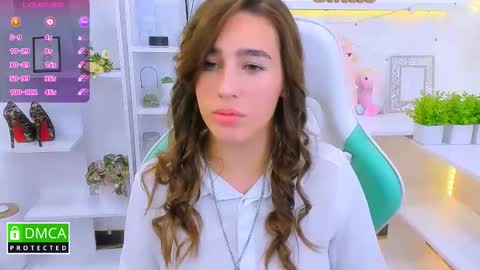 Snapshot of _eliizabeth__ chatting on September 14, 10:33 pm Lizzy online show from September 14, 10:33 pm