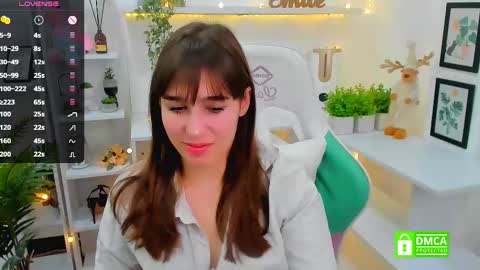 Snapshot of _eliizabeth__ chatting on February 21, 10:15 pm Lizzy online show from February 21, 10:15 pm