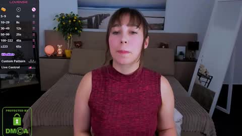 Snapshot of _eliizabeth__ chatting on March 1, 9:48 pm Lizzy online show from March 1, 9:48 pm