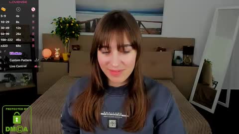 Snapshot of _eliizabeth__ chatting on March 12, 11:01 pm Lizzy online show from March 12, 11:01 pm