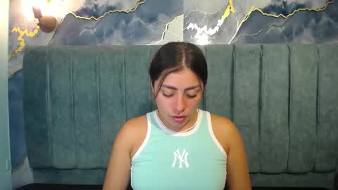 Emma online show from October 22, 2:26 am