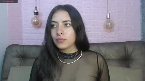 Emma online show from February 13, 5:01 pm