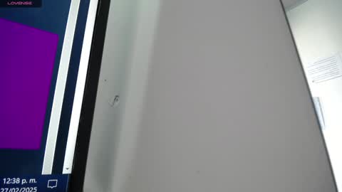 Emma online show from February 27, 5:37 pm