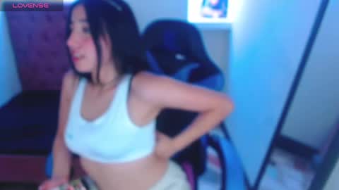 Emmaa Harper3 online show from February 6, 5:57 am