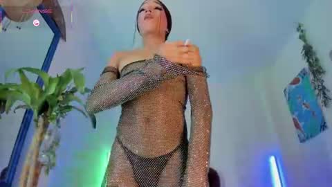 Emma online show from August 4, 2:29 am
