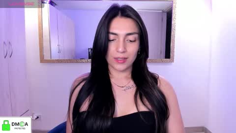  Erica Vanderhill  online show from December 4, 12:21 am