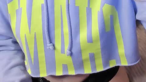 Evie online show from February 5, 10:19 am