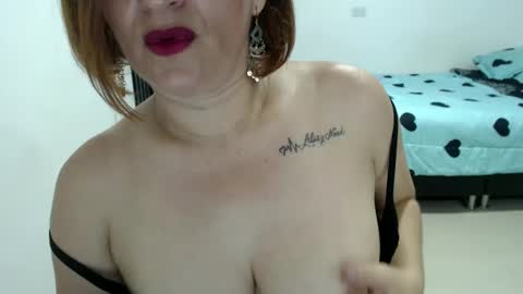 Snapshot of _fernanda_horny chatting on December 15, 12:40 am FERNANDA online show from December 15, 12:40 am