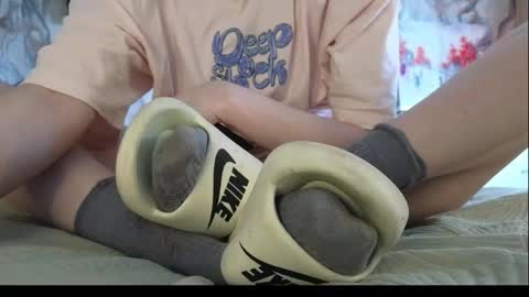 Monica online show from March 24, 6:52 am