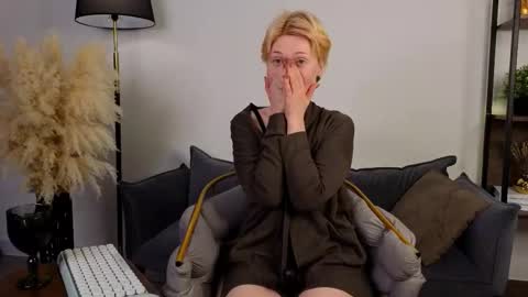 Iren online show from March 1, 3:27 pm