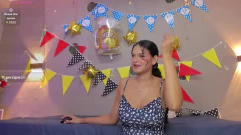 Frida online show from September 24, 1:18 pm