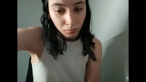 Snapshot of _genesid_dixton chatting on February 8, 11:45 pm Mia-foster online show from February 8, 11:45 pm