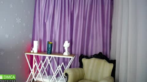 _greybunny_ online show from January 29, 2:00 pm