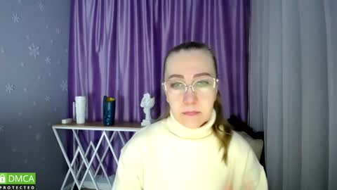 _greybunny_ online show from March 9, 8:29 am