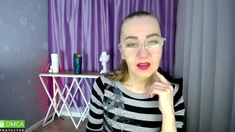 _greybunny_ online show from January 30, 8:54 am