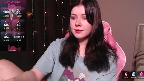 Tori online show from December 11, 10:25 am