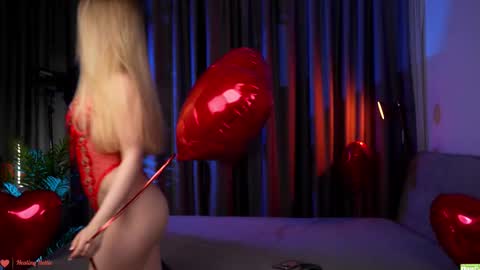 Veronica online show from February 12, 8:56 pm