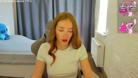 _hot_mia_1 online show from May 16, 6:32 am