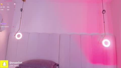 Darlis  online show from October 17, 8:02 pm