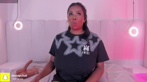 Darlis  online show from November 22, 8:07 pm