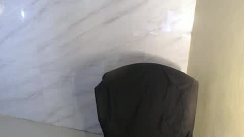 Ishi online show from September 14, 3:02 pm